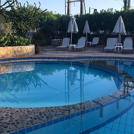 Lefka Apartmán Parigoria